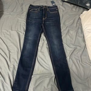 Ultra HighRise Super Skinny Hollister classic stretch 1 short dark wash jeans